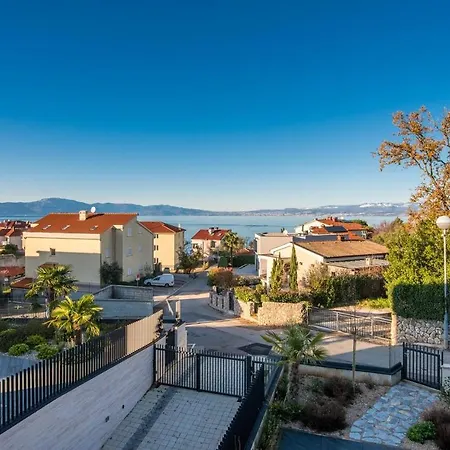 Family Friendly House With A Swimming Pool Vantacici, Krk - 19263 Malinska