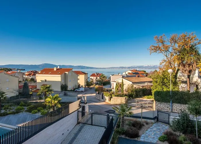Family Friendly House With A Swimming Pool Vantacici, Krk - 19263 Malinska